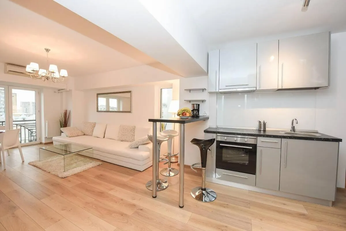 New Luxury Flat At Unirii Square, Piata Unirii Apartment Bucharest
