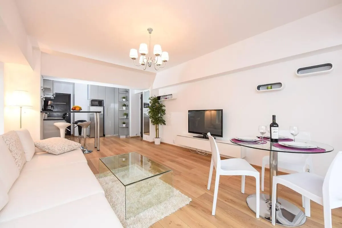 New Luxury Flat At Unirii Square, Piata Unirii Apartment Bucharest 0*,